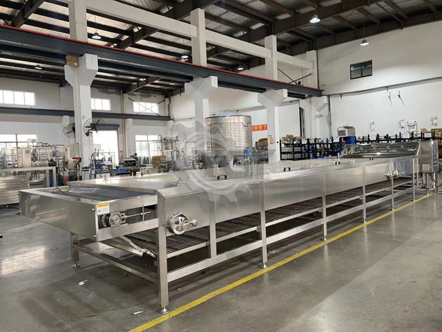 Stérilisateur de bain-marie