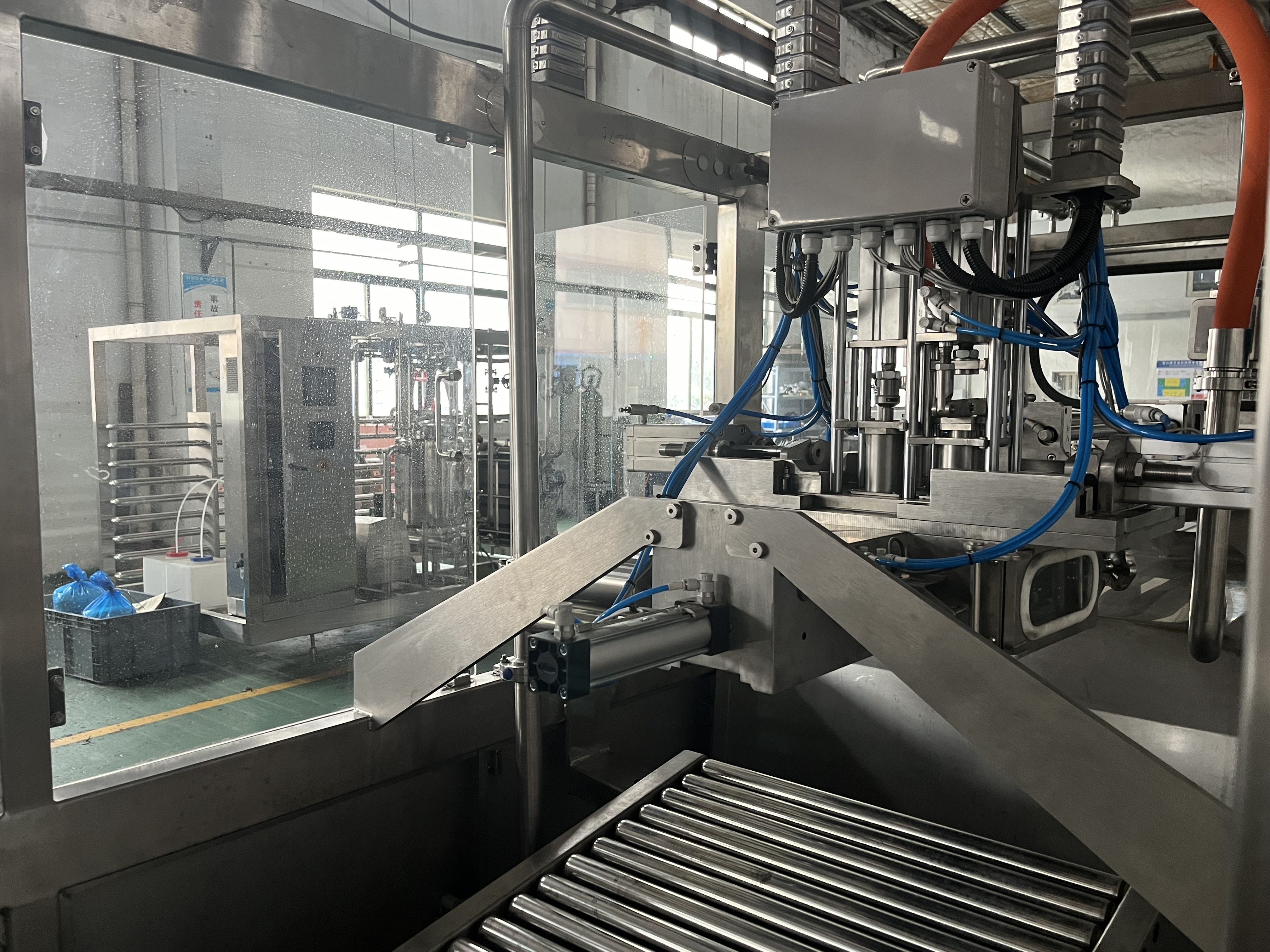 连袋 Machine de remplissage du dossard (3)